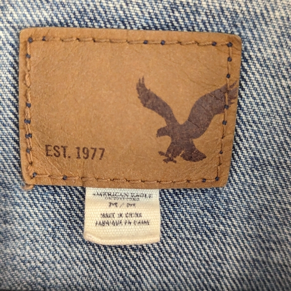 American Eagle Outfitters Denim Jacket Size M - Picture 3 of 9